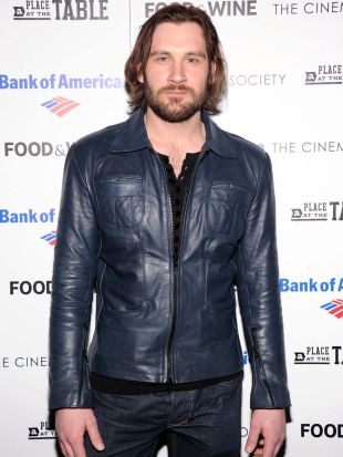 Clive Standen | Biography, Movie Highlights and Photos | AllMovie